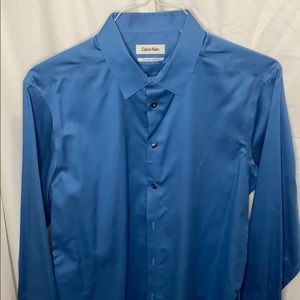 Calvin Klein men’s dress shirt non-iron slim fit